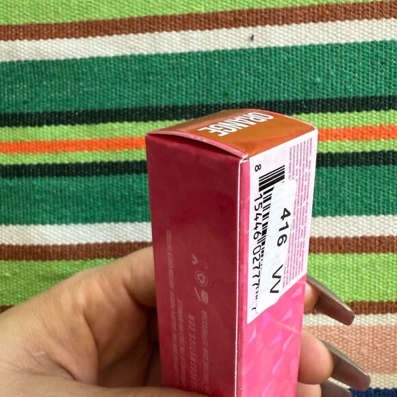 Stila Hide & Chic Foundation Tan 4 + Jefree Star Liquid Concealer Orange Bundle - Picture 9 of 9